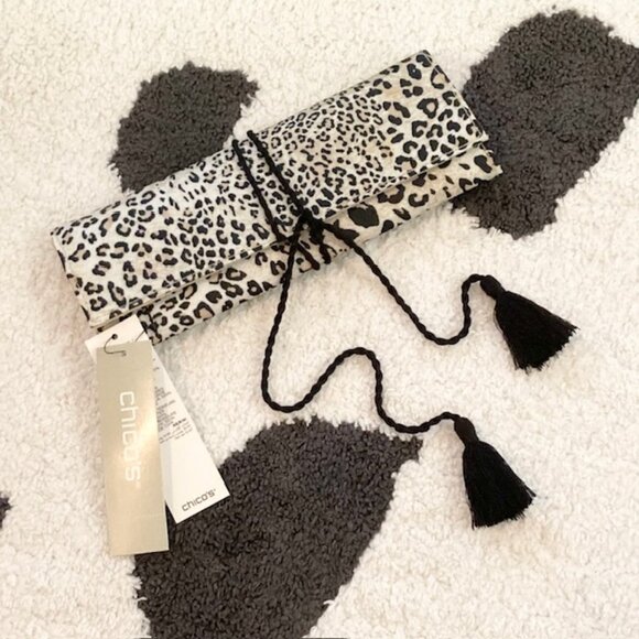 NWT $50 Chicos GWP Animal Jewelry Roll Leopard Print Purse Travel Case Organizer - Picture 1 of 14